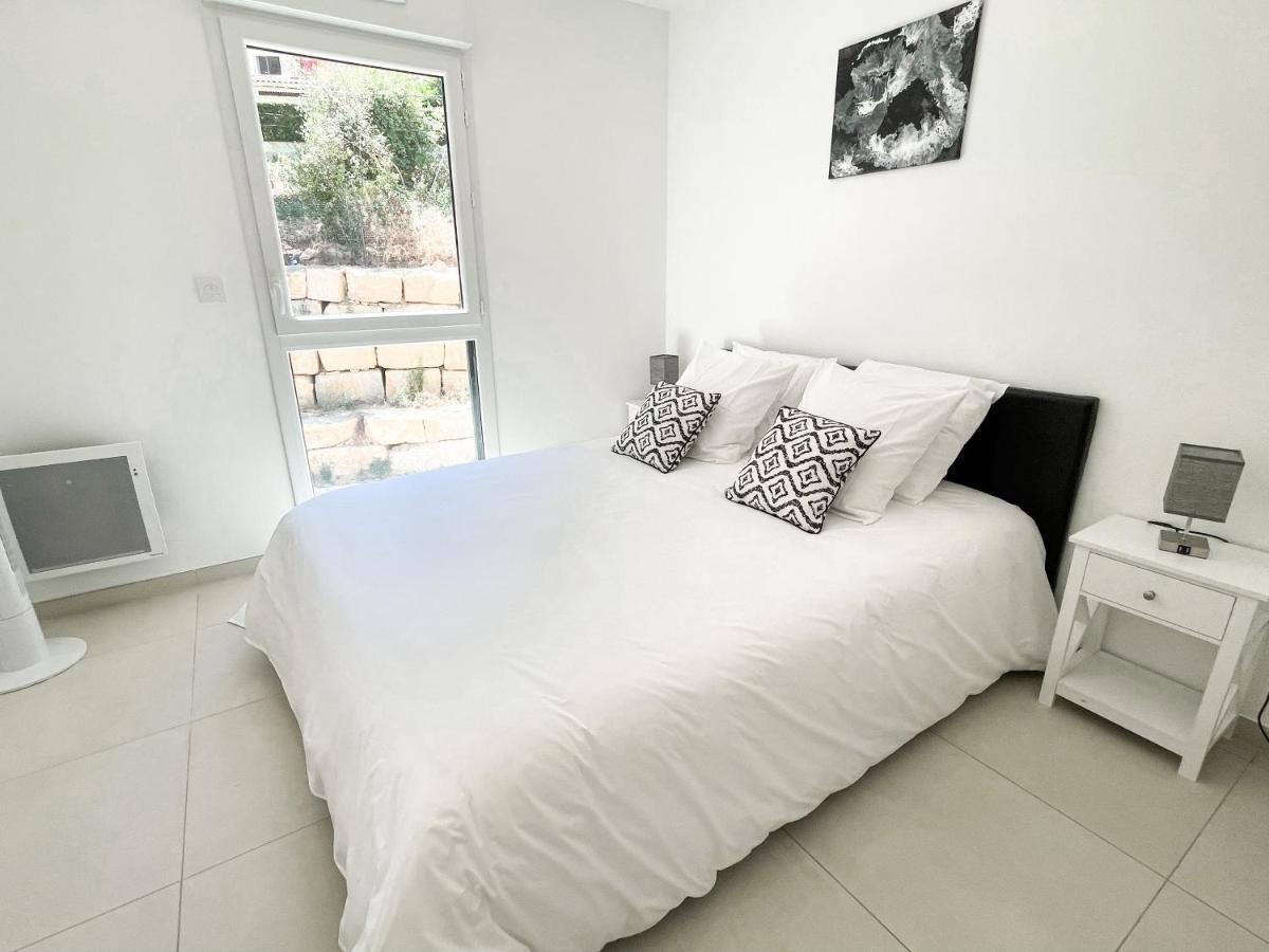 T2 Neuf Terrasse Pres Des Plages Saint-Cyr-sur-Mer Dış mekan fotoğraf