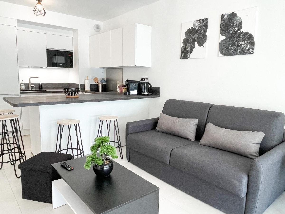 T2 Neuf Terrasse Pres Des Plages Saint-Cyr-sur-Mer Dış mekan fotoğraf
